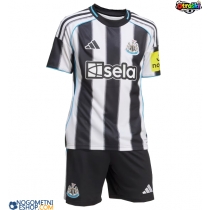 Otroški Nogometni dresi Newcastle United Bruno Guimaraes #39 Domači 2025-26 Kratek Rokav (+ Kratke hlače)